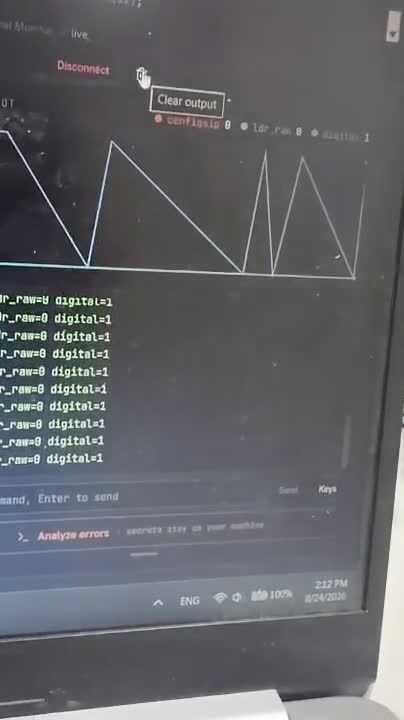 Live light-sensor readings plotted in Soldr's serial monitor